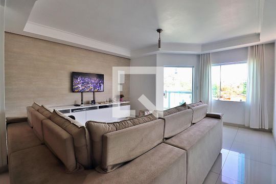 Sala de casa à venda com 4 quartos, 315m² em Vila Assunção, Santo André