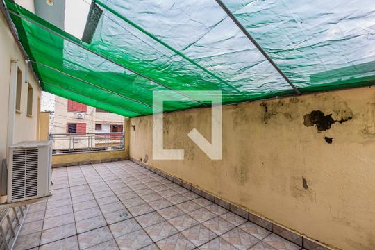 Varanda do Quarto 1 de casa à venda com 3 quartos, 230m² em Cristo Redentor, Porto Alegre