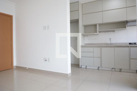 Sala de apartamento para alugar com 2 quartos, 63m² em Setor Bueno, Goiânia