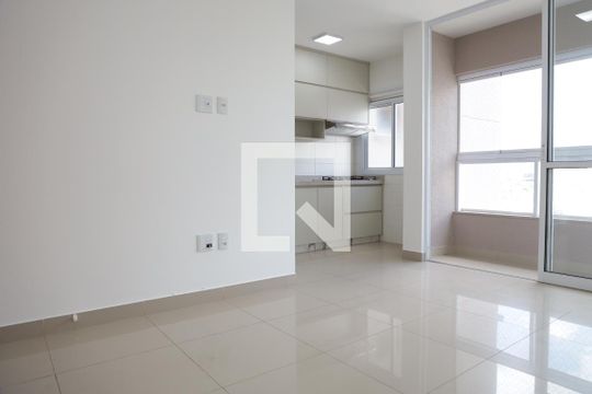 Sala de apartamento para alugar com 2 quartos, 63m² em Setor Bueno, Goiânia