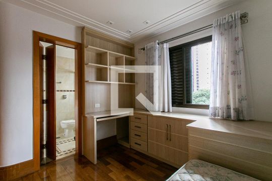 Suíte 1 de apartamento para alugar com 3 quartos, 168m² em Jardim Anália Franco, São Paulo