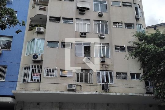 Fachada de apartamento para alugar com 1 quarto, 50m² em Leblon, Rio de Janeiro