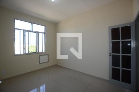 Quarto 1 de apartamento para alugar com 2 quartos, 75m² em Bento Ribeiro, Rio de Janeiro