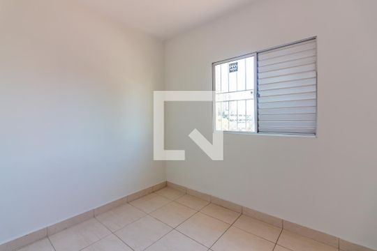 Quarto 2 de casa para alugar com 3 quartos, 170m² em Santo Antônio, Osasco