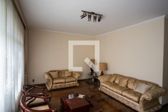 Sala de casa à venda com 3 quartos, 200m² em Vila Prudente, São Paulo