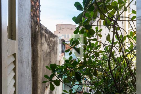 Vista Quarto 2 de apartamento para alugar com 3 quartos, 55m² em São Cristóvão, Rio de Janeiro