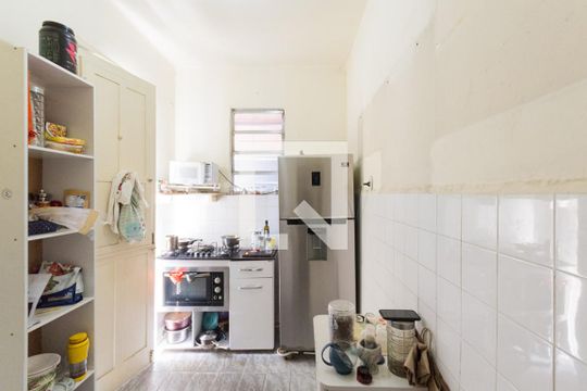 Cozinha de apartamento para alugar com 3 quartos, 55m² em São Cristóvão, Rio de Janeiro