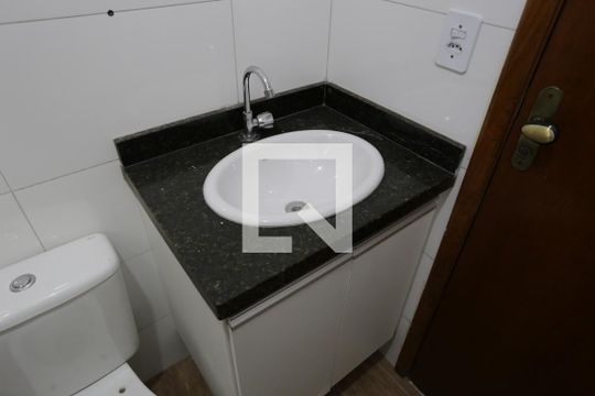 Apartamento para alugar com 2 quartos, 40m² em Vila Marieta, São Paulo