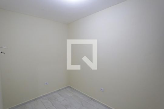 Quarto 1 de apartamento para alugar com 2 quartos, 40m² em Vila Marieta, São Paulo