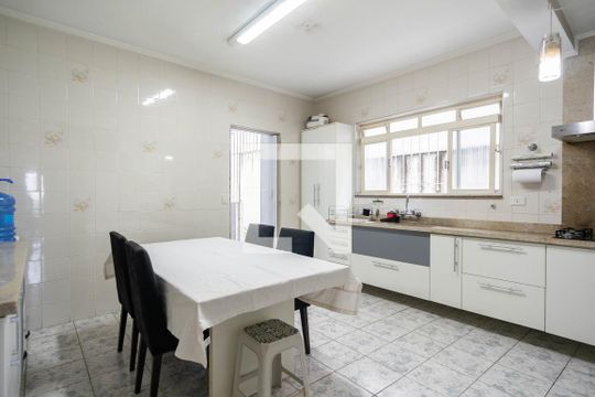 Cozinha de casa para alugar com 3 quartos, 163m² em Freguesia do Ó, São Paulo