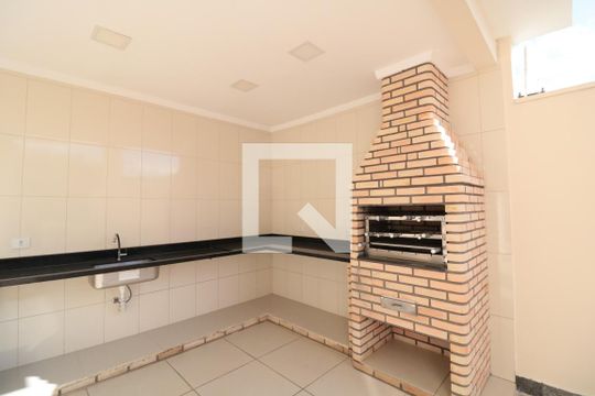 Área comum de apartamento à venda com 3 quartos, 113m² em Vila Bertioga, São Paulo