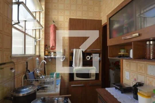 Cozinha de apartamento para alugar com 1 quarto, 50m² em Ramos, Rio de Janeiro