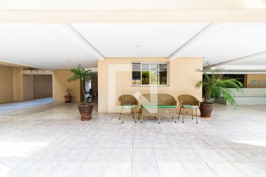 Entrada de apartamento à venda com 1 quarto, 44m² em Vila Parque Jabaquara, São Paulo