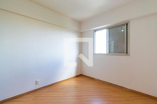 Quarto de apartamento à venda com 1 quarto, 44m² em Vila Parque Jabaquara, São Paulo
