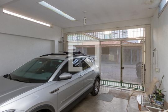Garagem de casa à venda com 3 quartos, 149m² em Itaim Bibi, São Paulo