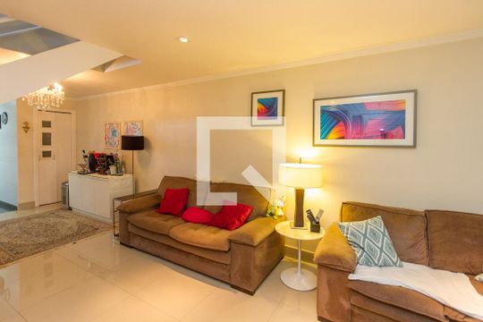 Sala de casa à venda com 3 quartos, 149m² em Itaim Bibi, São Paulo