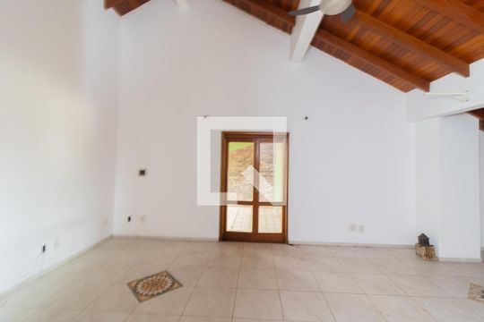 Sótão de casa à venda com 5 quartos, 280m² em Estância Velha, Canoas