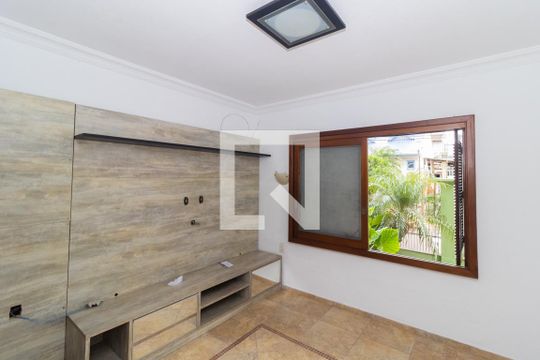 Sala de casa à venda com 5 quartos, 280m² em Estância Velha, Canoas