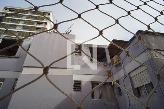 Quarto 1 vista de apartamento à venda com 3 quartos, 79m² em Petrópolis, Porto Alegre