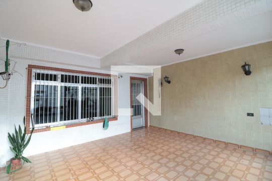 Garagem de casa à venda com 3 quartos, 200m² em Belenzinho, São Paulo