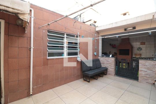 Quintal de casa à venda com 3 quartos, 200m² em Belenzinho, São Paulo