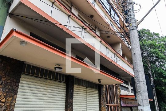 Fachada de apartamento para alugar com 1 quarto, 50m² em Petrópolis, Porto Alegre