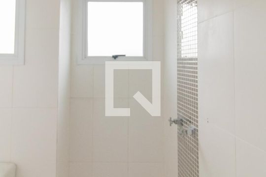 Banheiro de casa à venda com 3 quartos, 149m² em Hípica, Porto Alegre