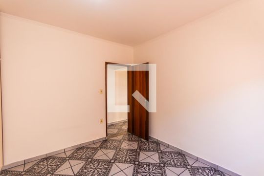 Quarto 1 de casa à venda com 5 quartos, 283m² em Vila Guarani, Santo André
