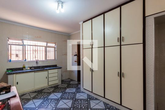 Cozinha de casa à venda com 5 quartos, 283m² em Vila Guarani, Santo André
