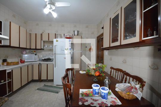 Cozinha de apartamento à venda com 3 quartos, 118m² em Penha Circular, Rio de Janeiro