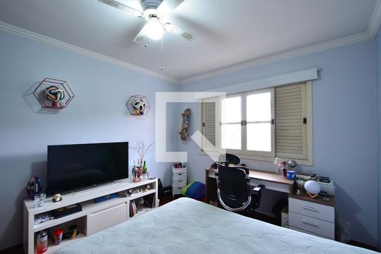 Quarto 1 de casa à venda com 2 quartos, 145m² em Planalto Paulista, São Paulo