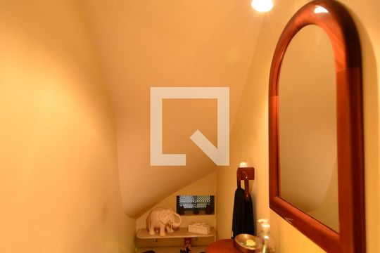 Lavabo de casa à venda com 2 quartos, 145m² em Planalto Paulista, São Paulo