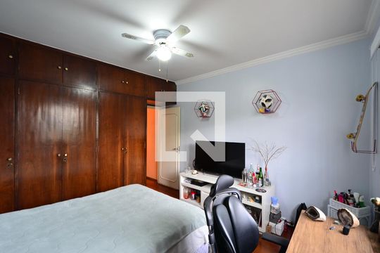 Quarto 1 de casa à venda com 2 quartos, 145m² em Planalto Paulista, São Paulo