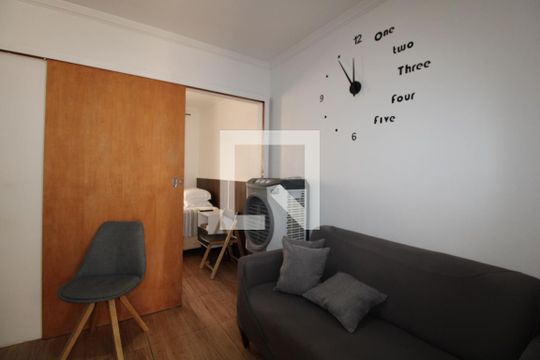 Sala de kitnet/studio à venda com 1 quarto, 35m² em Centro, Campinas