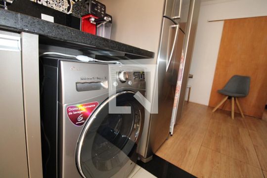 Cozinha de kitnet/studio à venda com 1 quarto, 35m² em Centro, Campinas