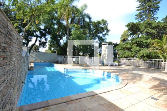 Área comum - Piscina de casa de condomínio para alugar com 3 quartos, 245m² em Pedra Redonda, Porto Alegre