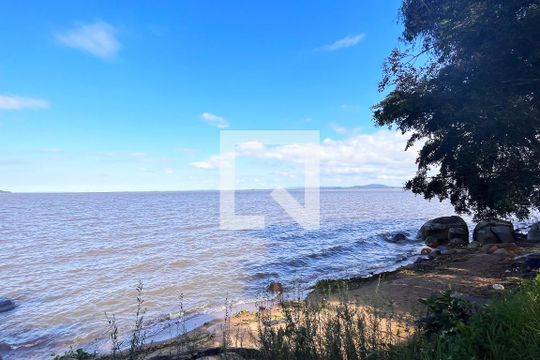 Guaíba de casa de condomínio para alugar com 3 quartos, 245m² em Pedra Redonda, Porto Alegre