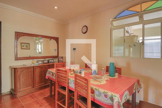 Copa de casa à venda com 4 quartos, 354m² em Horto Florestal, Belo Horizonte
