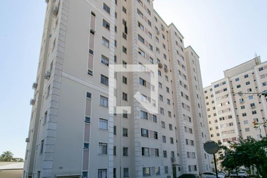 Fachada do bloco de apartamento para alugar com 2 quartos, 50m² em Castelo, Belo Horizonte