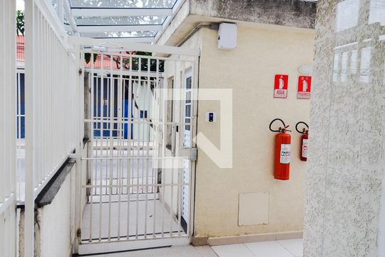 Entrada - Portaria de apartamento à venda com 2 quartos, 56m² em Cidade Jardim Cumbica, Guarulhos