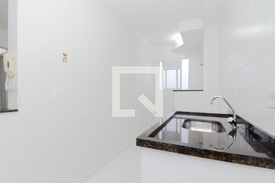 Cozinha de apartamento à venda com 2 quartos, 56m² em Cidade Jardim Cumbica, Guarulhos