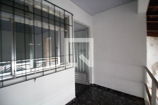 Área Externa de casa à venda com 3 quartos, 100m² em Vila Brasil, São Paulo