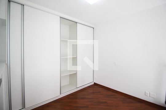 Suíte de apartamento à venda com 1 quarto, 45m² em Vila Olímpia, São Paulo