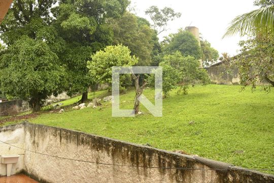 Casa de Condomínio à venda com 4 quartos, 553m² em Badu, Niterói
