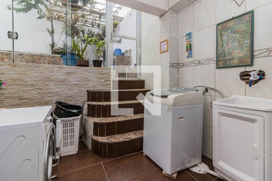 Área de Serviço de casa de condomínio à venda com 3 quartos, 220m² em Santo Antônio, Porto Alegre