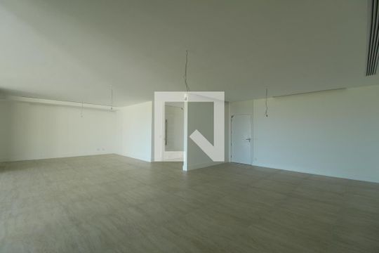 Apartamento à venda com 4 quartos, 384m² em Barra da Tijuca, Rio de Janeiro