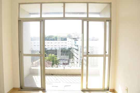Sala de apartamento à venda com 1 quarto, 50m² em Centro, Niterói