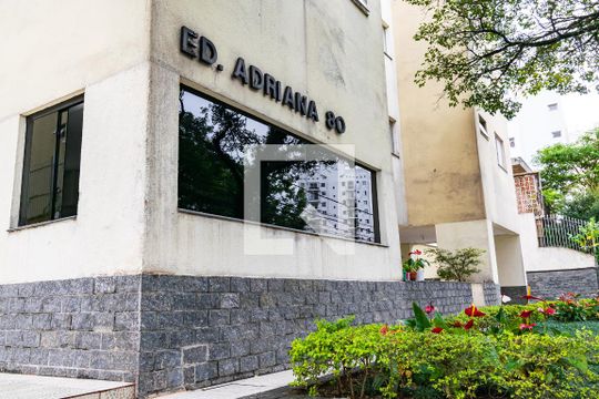 Entrada de apartamento à venda com 2 quartos, 54m² em Parque Jabaquara, São Paulo