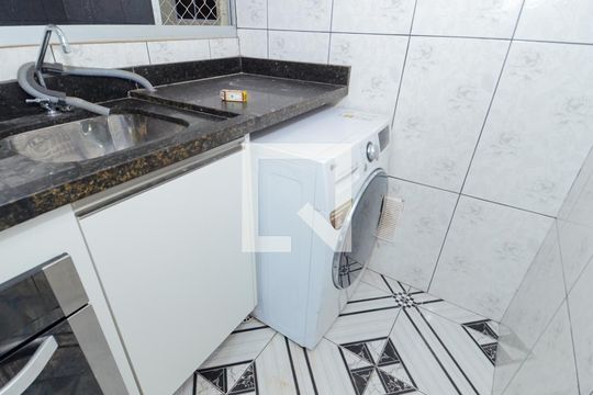 Área de Serviço de apartamento para alugar com 2 quartos, 48m² em Vila Nova Bonsucesso, Guarulhos