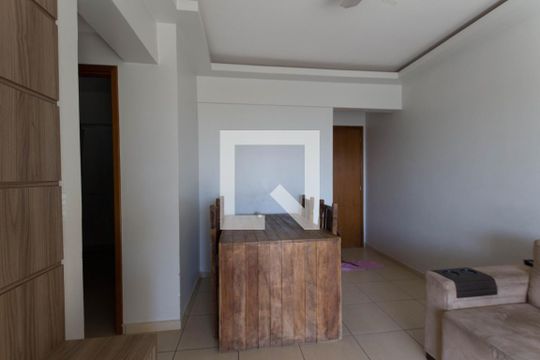 Sala de apartamento para alugar com 2 quartos, 64m² em Jardim Goiás, Goiânia